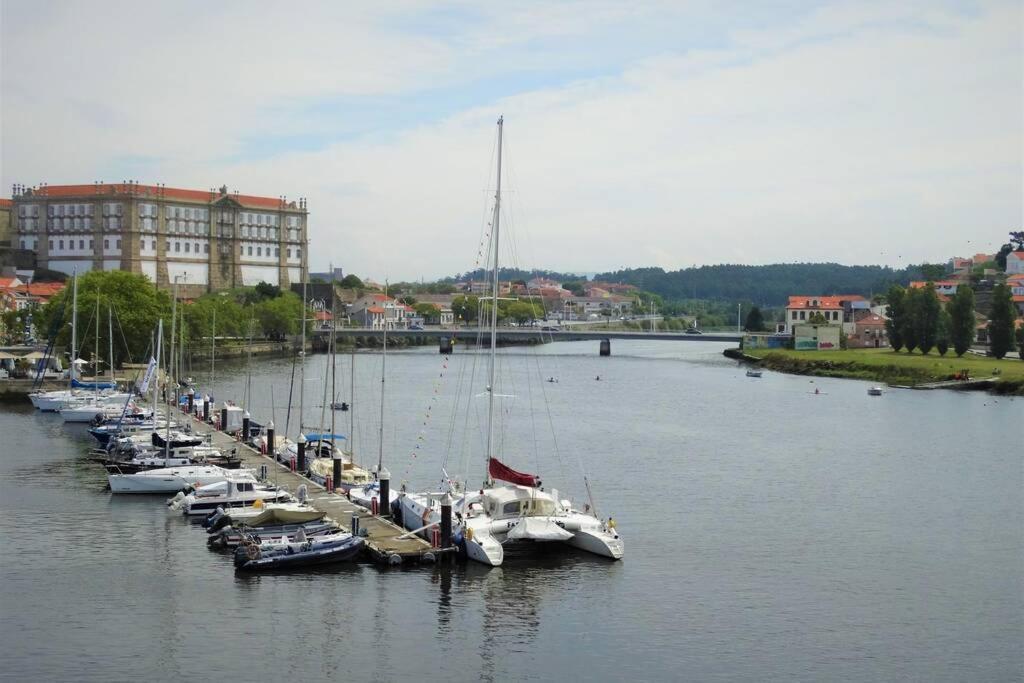 Azurara Beach Large And Sunny Apartment Árvore Exteriör bild
